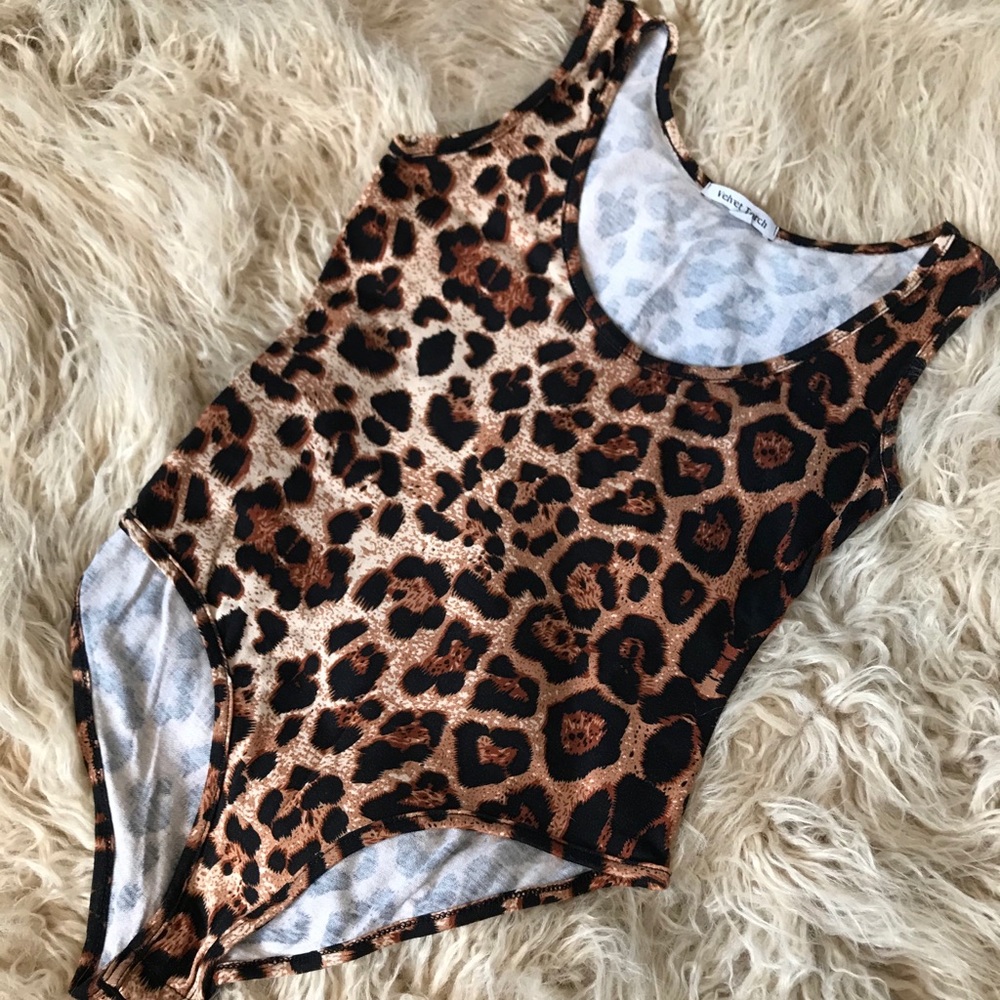 Velvet touch body suit : leopard print